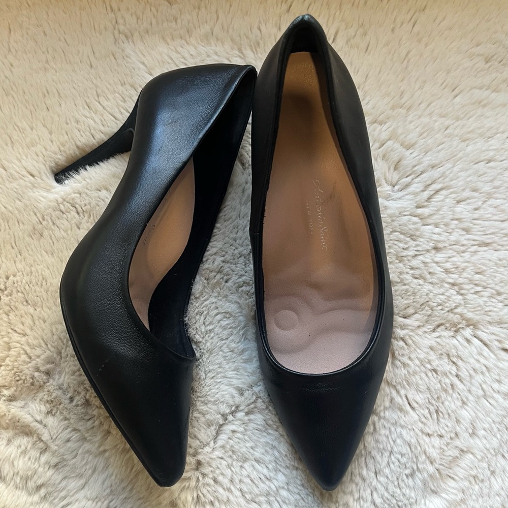 Antonia Saint NY | 9B Victoria Black Leather Pumps